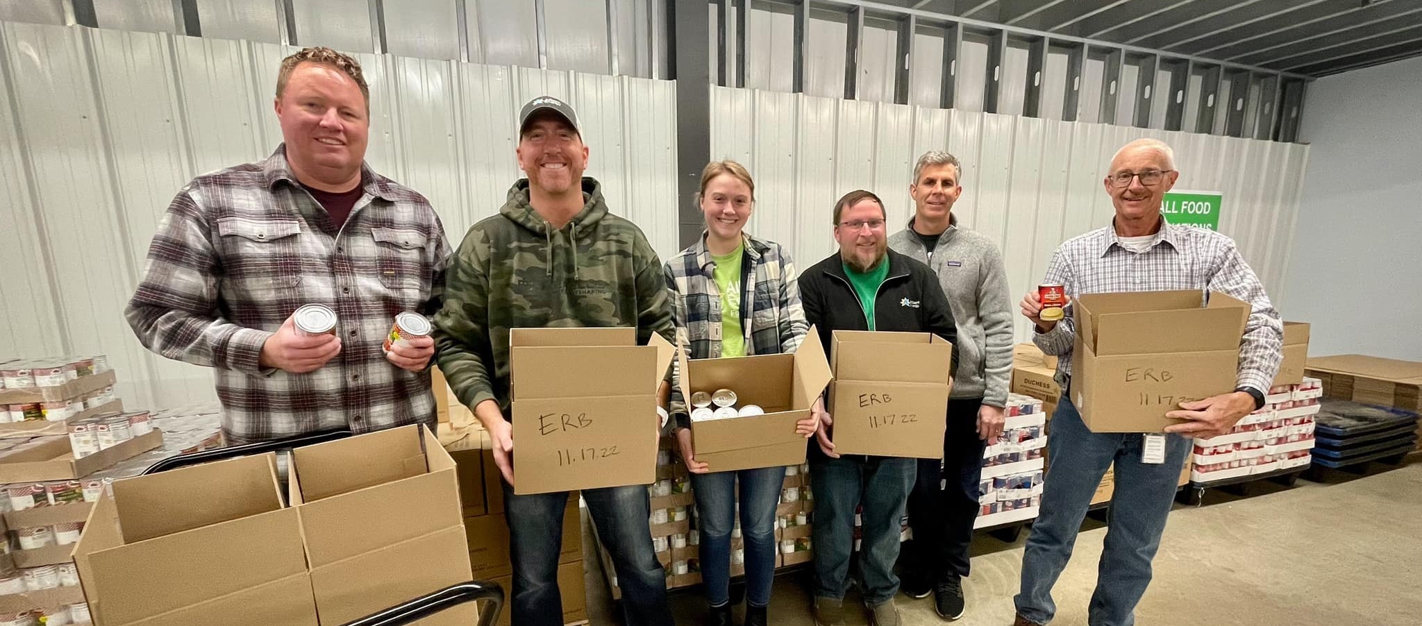 Alliant Energy Volunteers (1).jpg
